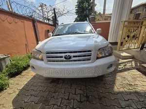 Toyota Highlander Limited V6 2005 White