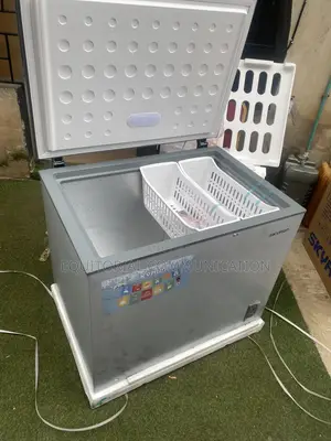 BD-260A Skyrun Chest Freezer 260-Litre Capacity