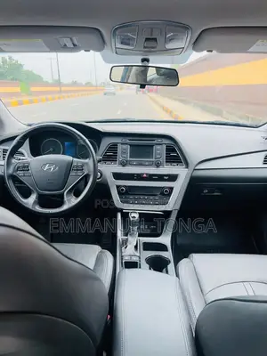 Hyundai Sonata Limited Sedan FWD (2.4L 4cyl 6A) 2016 Blue