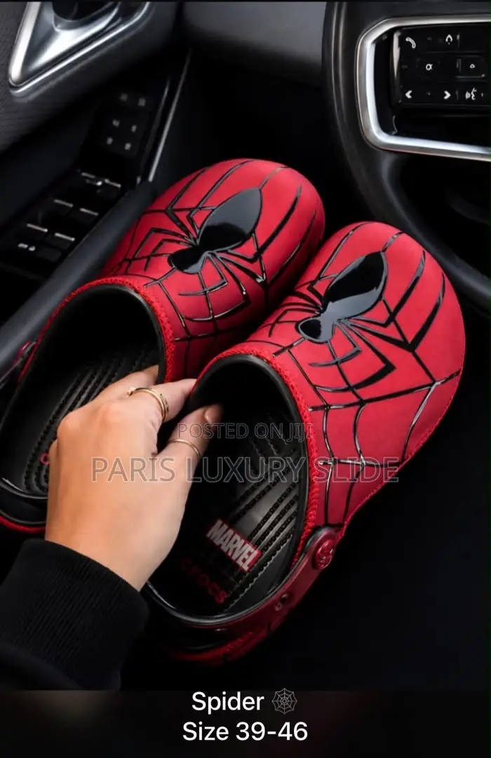 MARVEL X Crocs Spiderman Clogs -Red/Black Spider Edition Unisex Crocs