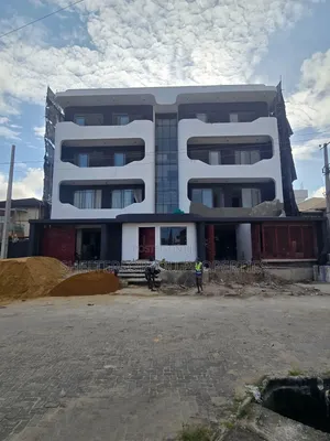 2bdrm Apartment in Lekki Phase 1 for sale