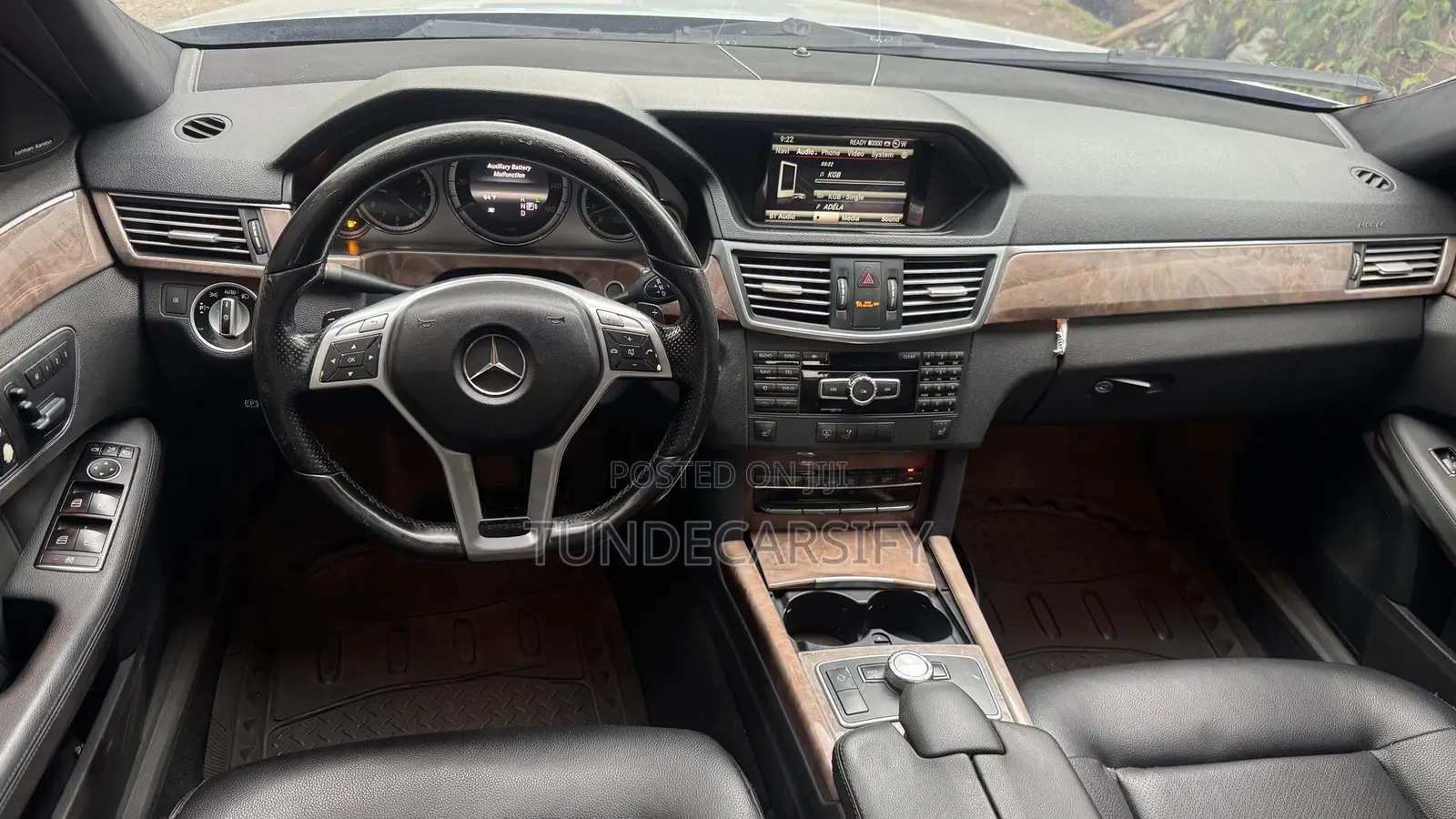 Mercedes-Benz E350 2014 Blue