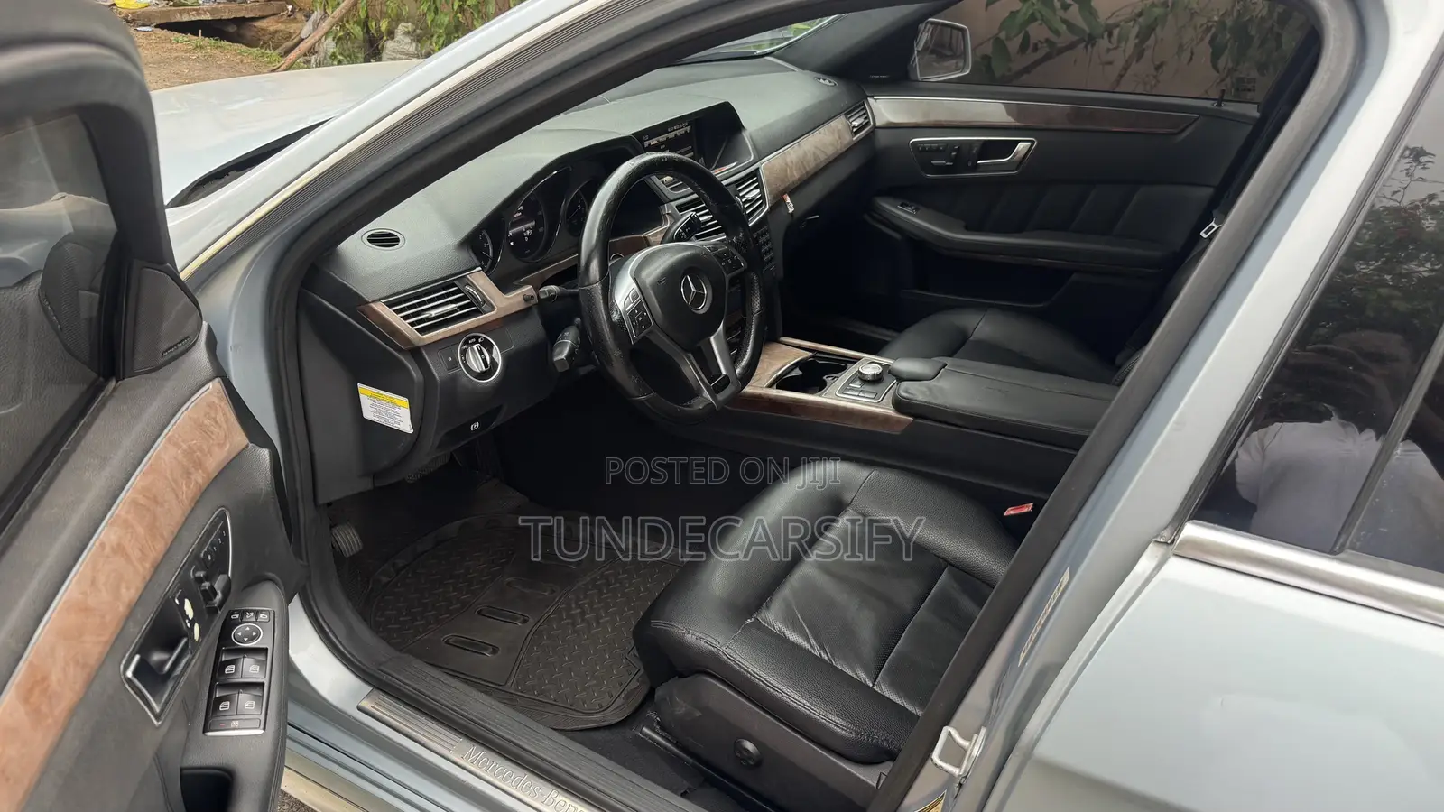 Mercedes-Benz E350 2014 Blue