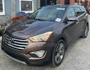 Hyundai Santa Fe Limited 4dr SUV AWD (3.3L 6cyl 6A) 2015 Brown