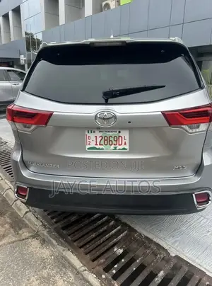 Toyota Highlander 2016 Gray