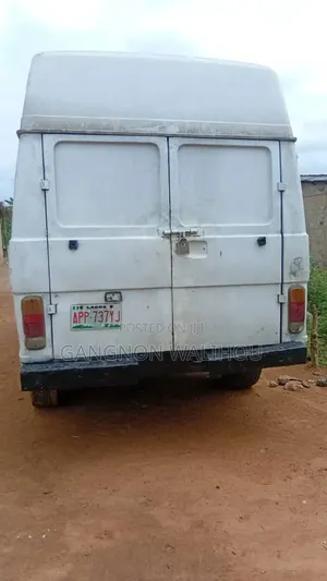 Volkswagen LT 1999 White