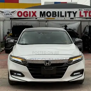 Honda Accord Sport 2018 White