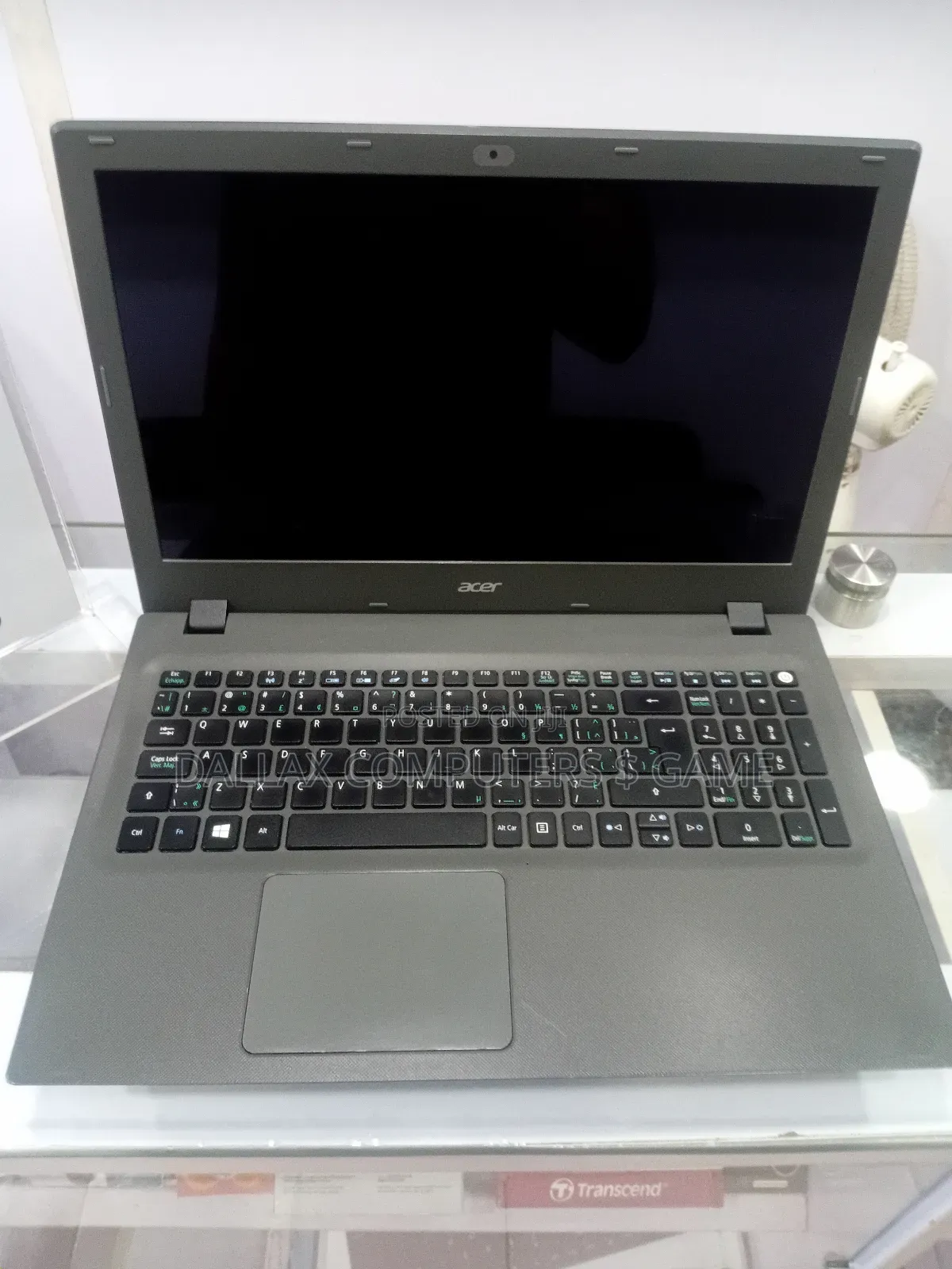 Laptop Acer Aspire E5-573T 8GB Intel Pentium SSD 256GB