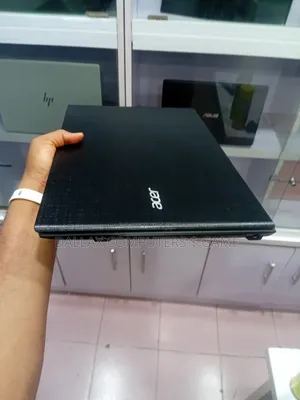 Laptop Acer Aspire E5-573T 8GB Intel Pentium SSD 256GB