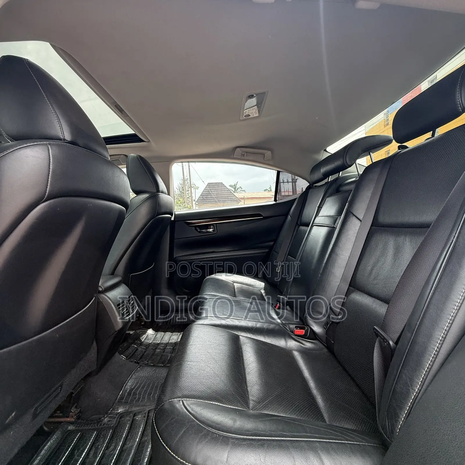 Lexus ES 350 FWD 2013 Silver