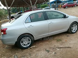 Toyota Yaris 2008 Silver