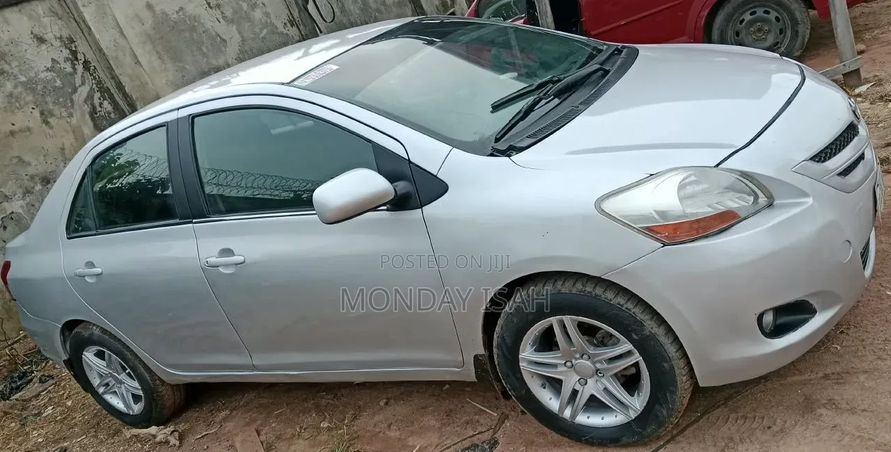 Toyota Yaris 2008 Silver