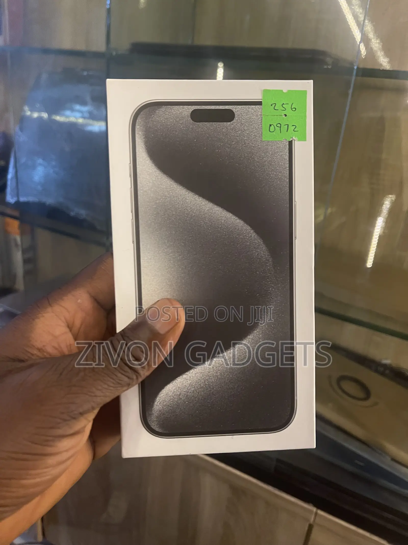 New Apple iPhone 15 Pro Max 256 GB Black