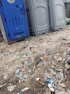 Service Mobile Toilet