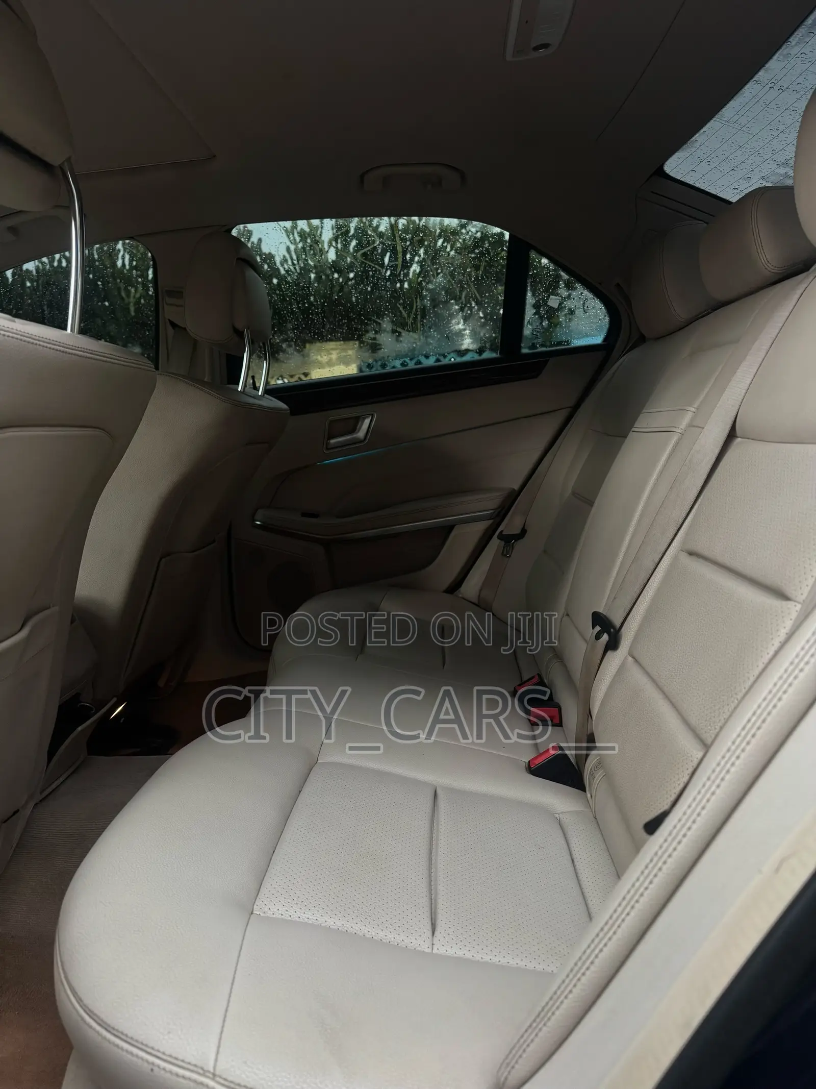 Mercedes-Benz E350 2014 Blue