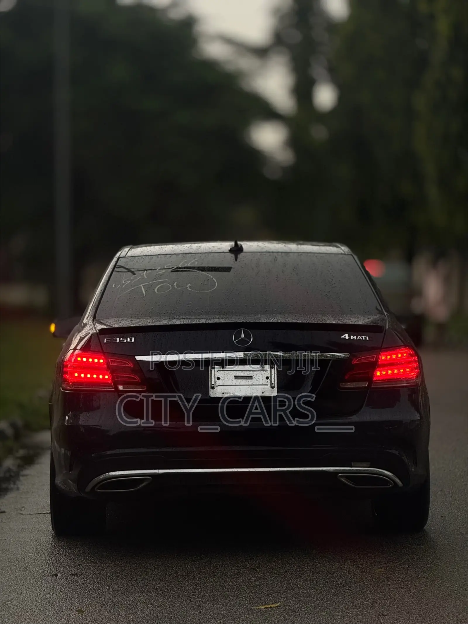 Mercedes-Benz E350 2014 Blue