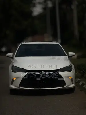 Toyota Camry XSE V6 4dr Sedan (3.5L 6cyl 6A) 2016 White