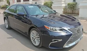 Lexus ES 350 FWD 2018 Blue