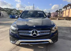 Mercedes-Benz GLC-Class 2016 Blue