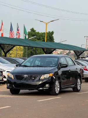 Toyota Corolla 2010 Black