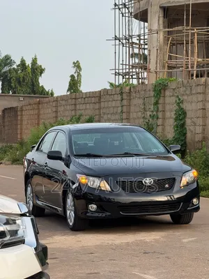Toyota Corolla 2010 Black
