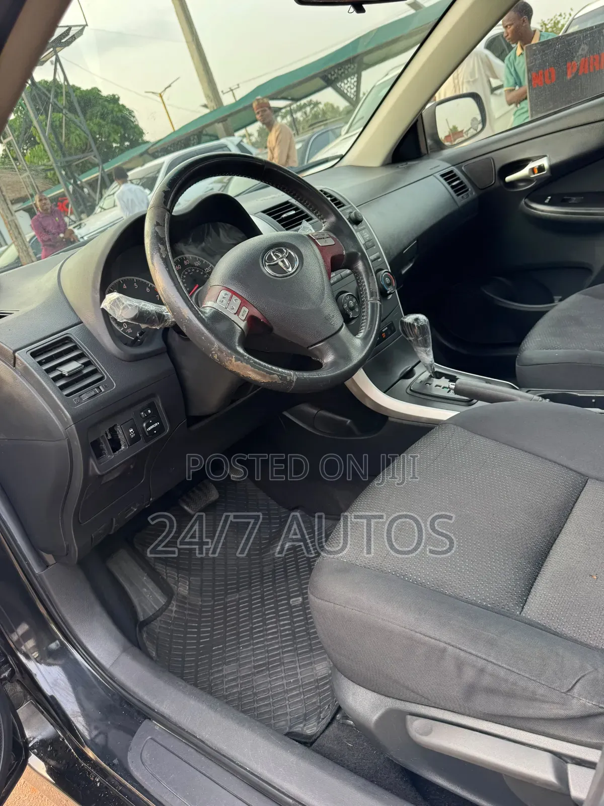 Toyota Corolla 2010 Black