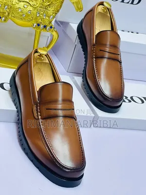 High Quality Shoe