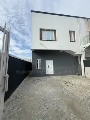 2bdrm Duplex in Bankoli Street, Ologolo for rent