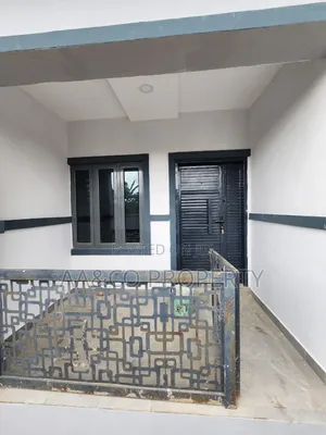 Furnished 2bdrm Apartment in Adeoyo Ring Road, Ibadan for rent