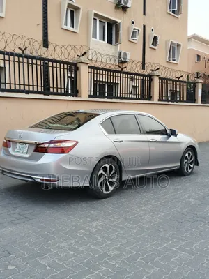 Honda Accord 2016 Silver