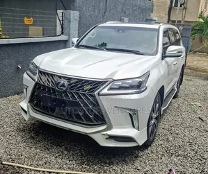 Lexus LX 570 AWD 2020 White