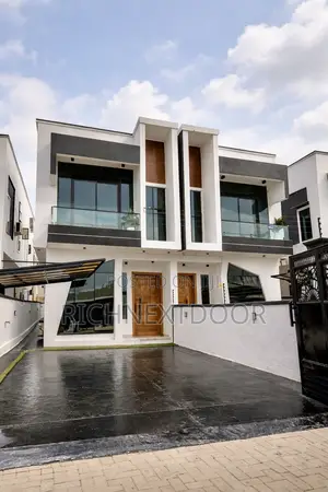 Creststone - Brand New Luxury 4 Bed Duplex