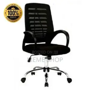 Victory R Swivel Office Chair- Black