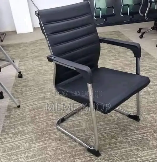 Comfortable Visitors Chair
