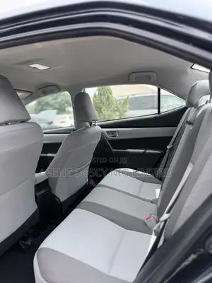 Toyota Corolla LE ECO 4dr Sedan (1.8L 4cyl CVT) 2017 Black