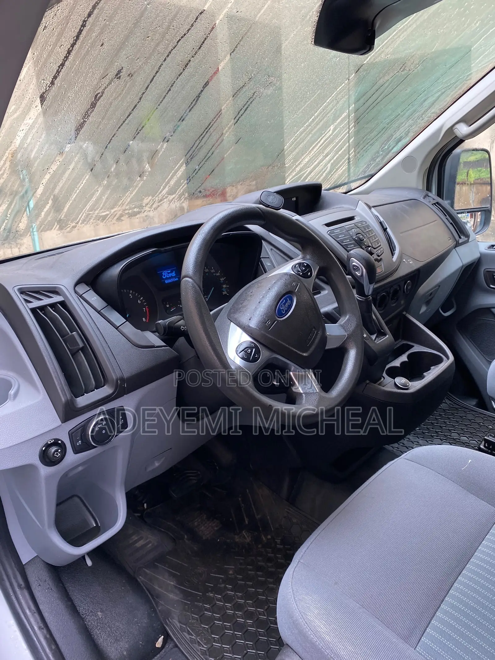 Ford Transit 2018 White