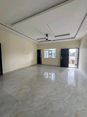 2bdrm Block of Flats in Idoro Road, Uyo, for rent