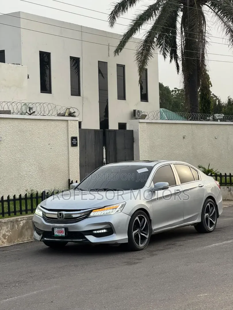Honda Accord 2016 Silver