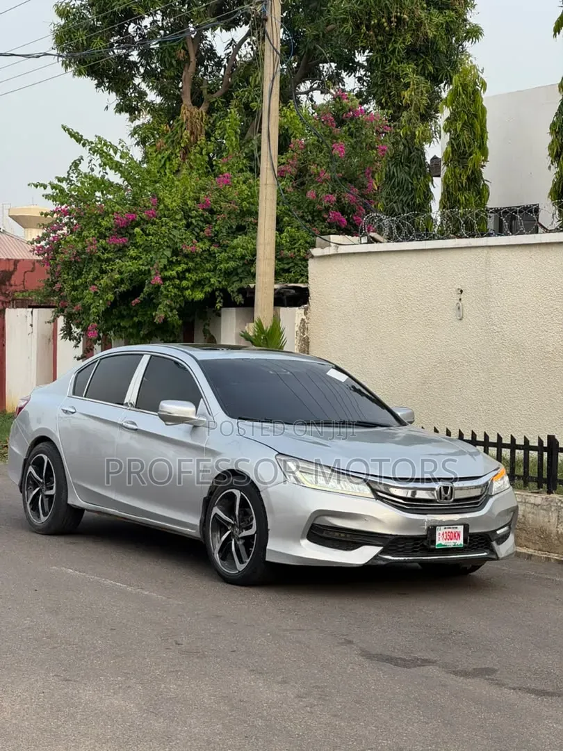 Honda Accord 2016 Silver