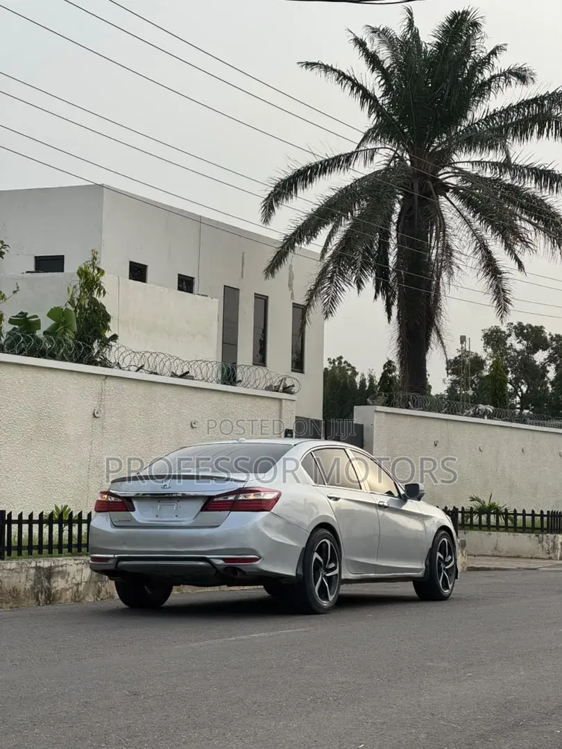 Honda Accord 2016 Silver