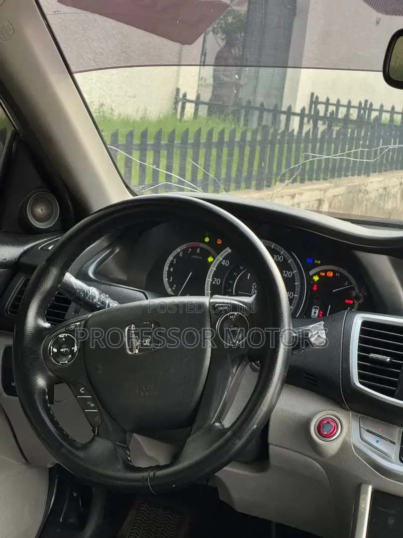 Honda Accord 2016 Silver
