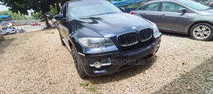 BMW X6 xDrive50i 4x4 Coupe (4.4L 8cyl 8A) 2012 Blue