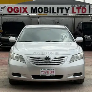 Toyota Camry LE 4dr Sedan (2.4L 4cyl 5A) 2007 Silver