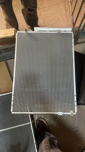 Hilux 05 Condenser