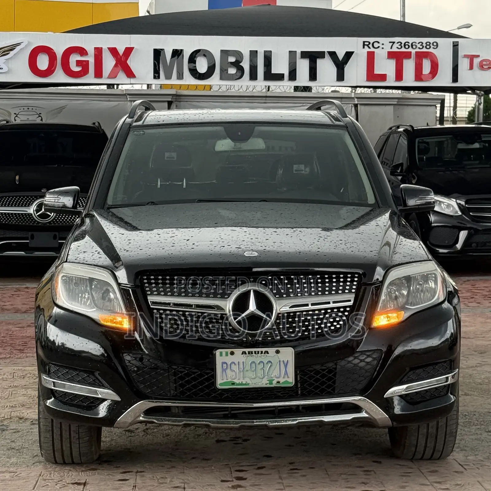 Mercedes-Benz GLK-Class 350 SUV 2013 Black