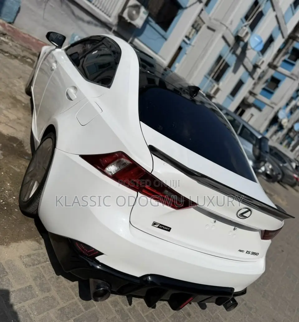 Lexus IS 2015 White