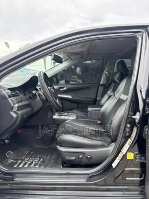 Toyota Camry SE 4dr Sedan (3.5L 6cyl 6A) 2014 Black
