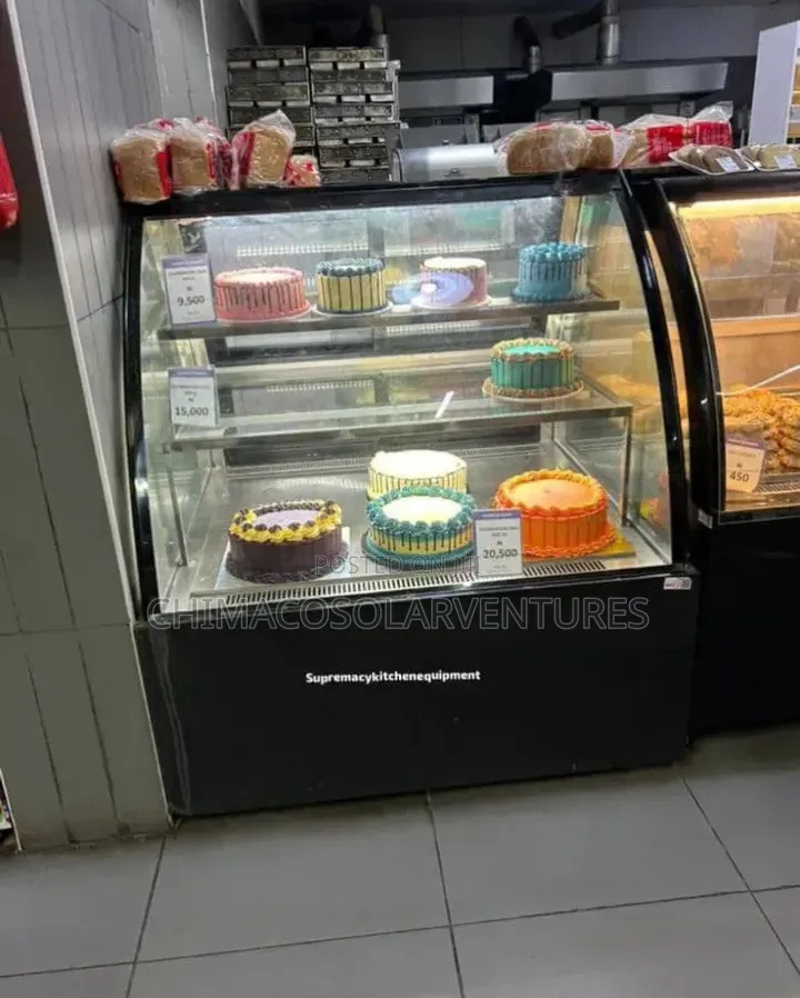 Commercial Cake Display Chiller Refrigerator –Bakery & Pastry Showcase