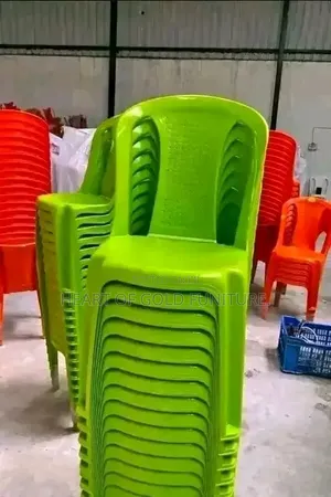 Relax and Comfortable Plastic Chairs