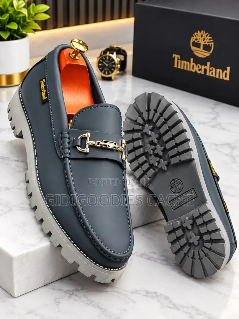 Timberland Loafers With Lug Soles in Black/Gray Size 40-46